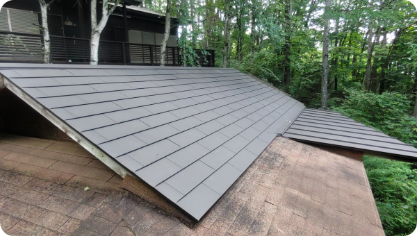 ガルバ屋根材へ葺替えのafter